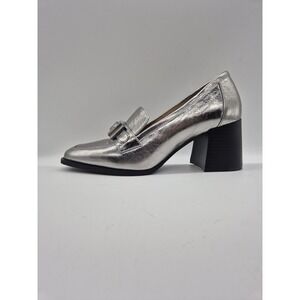 NWOB Alex Marie Women's Loafers Metallic Buckle Detail Heeled‎ Size 7M
